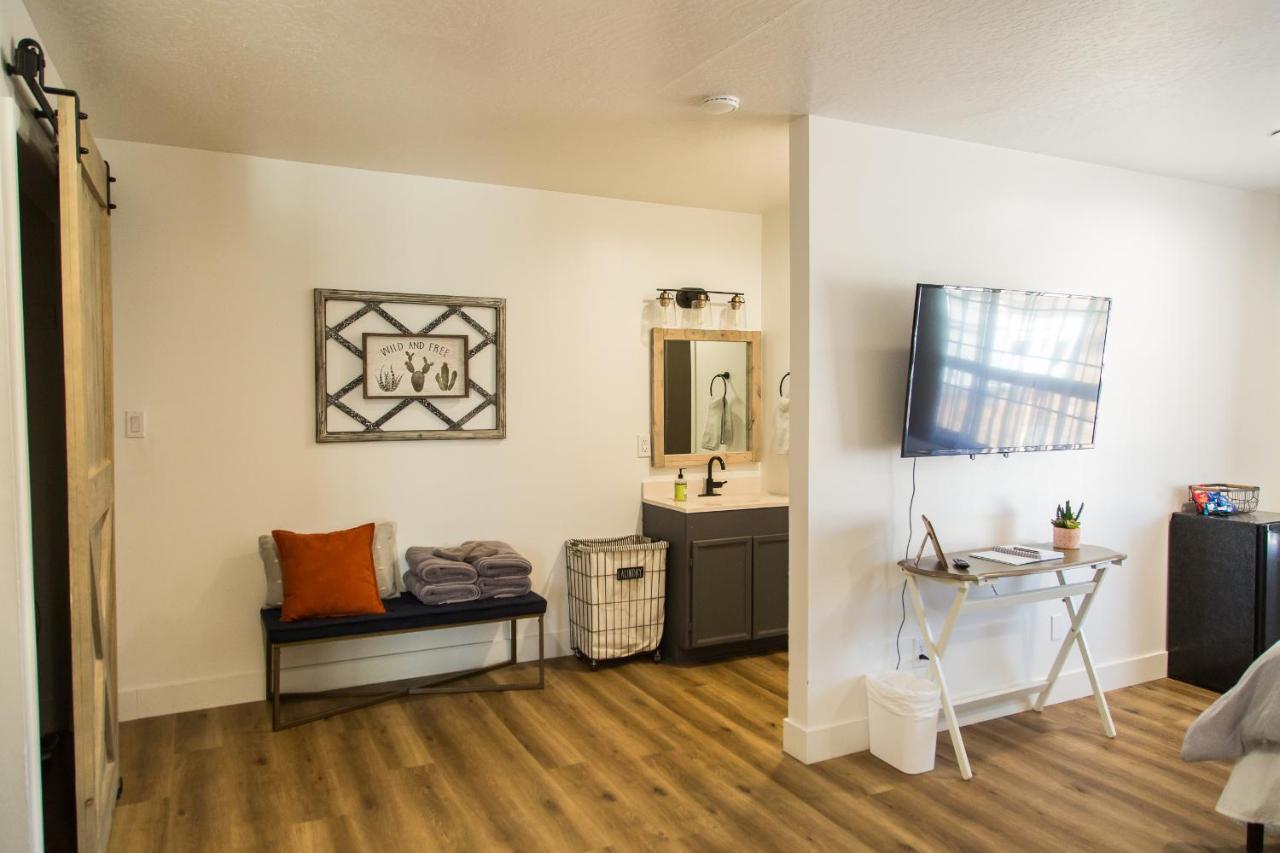Happy Trails Bnb Tropic Extérieur photo